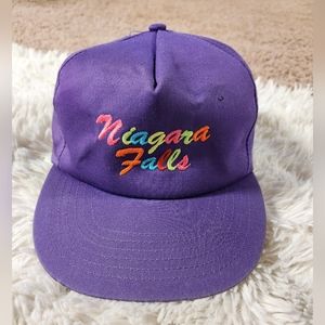 Vintage purple 90s Niagara falls hat
